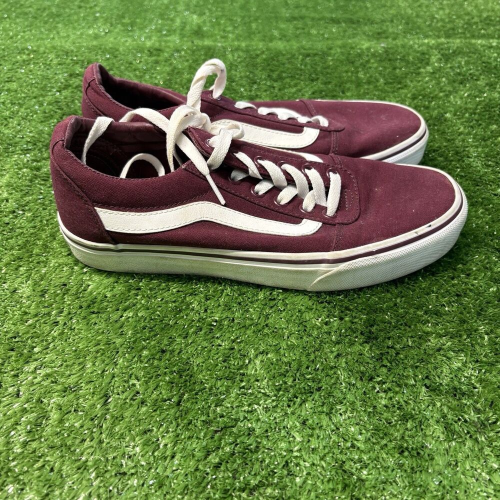 Vans Ward Womens Size 8.5 Burgundy White Athletic Walking Skate Shoes Sneakers